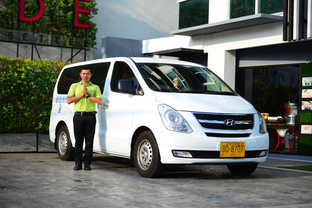 Phuket Modern Thai Suites מראה חיצוני תמונה